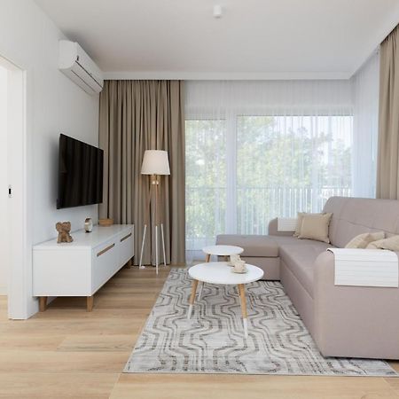 Apartament Przy Plazy Z Aneksem Kuchennym A 24 W Swinoujsciu Swinoujscie Exterior photo